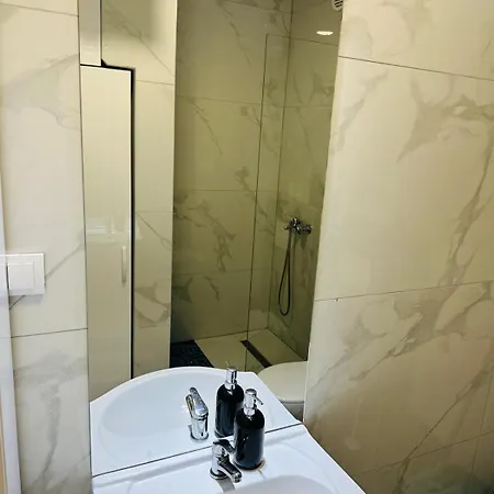 Apartment 308 Elegant